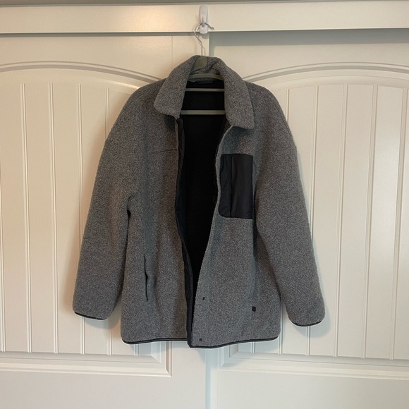 Lululemon Lab Sherpa Ru Jacket grey black size 12 button down - Picture 1 of 8